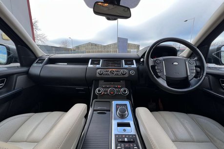 Land Rover Range Rover Sport 3.0 SD V6 HSE Black SUV 5dr Diesel Auto 4WD Euro 5 (255 bhp) 23
