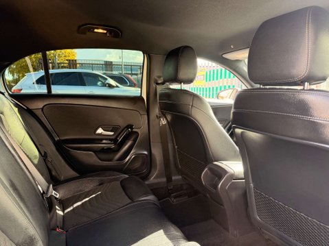 Mercedes-Benz A Class 1.5 A 180 SE D Auto 5dr 26
