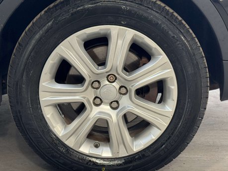 Land Rover Range Rover Evoque 2.0 Range Rover Evoque SE Tech TD4 Auto 4WD 5dr 31