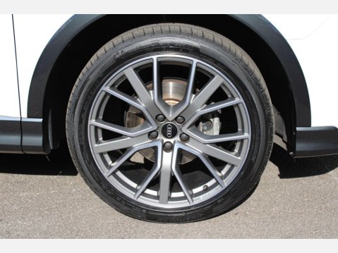 Audi Q3 TFSI S LINE BLACK EDITION 36