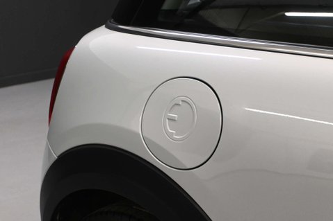 Mini Hatch Cooper S Electric Level 1 3dr 35