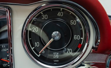 Mercedes-Benz 280 SL W113 Pagoda 28