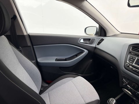 Hyundai i20 1.4 i20 SE MPI 5dr 19