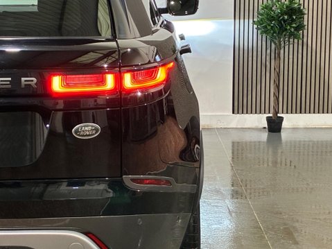 Land Rover Range Rover Velar 2.0 D180 R-Dynamic SE Auto 4WD Euro 6 (s/s) 5dr 21