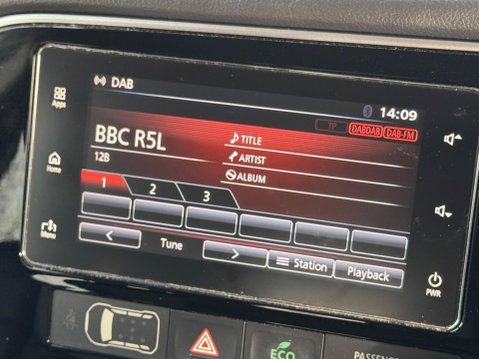 Mitsubishi Outlander 2.0h 12kWh Juro CVT 4WD Euro 6 (s/s) 5dr 18