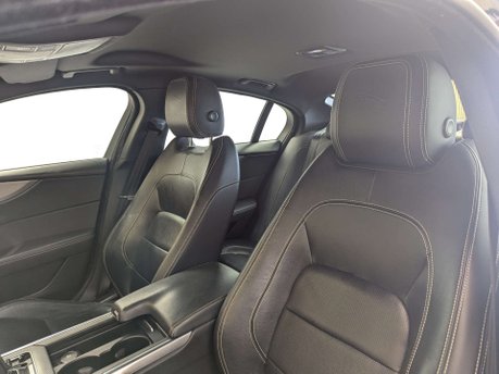 Jaguar XE 2.0 XE R-Dynamic S D Auto 4dr 35