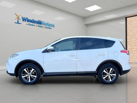 Toyota Rav4 2.0 D-4D Business Edition Plus Euro 6 (s/s) 5dr (Safety Sense, Nav) 7