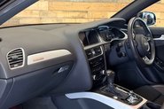 Audi A4 2.0 TFSI S line Estate 5dr Petrol S Tronic quattro Euro 5 (s/s) (211 ps) 54
