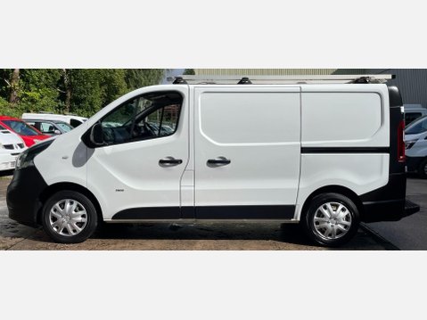 Vauxhall Vivaro 1.6 CDTi 2900 ecoFLEX L1 H1 Euro 5 (s/s) 5dr 22