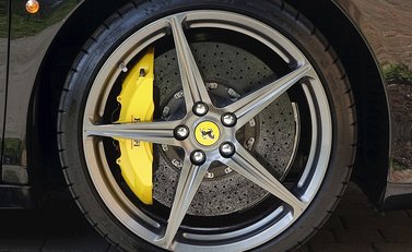 Ferrari 458 Spider 12