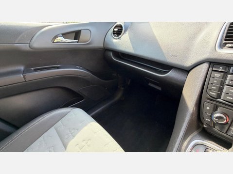 Vauxhall Meriva SE CDTI 32