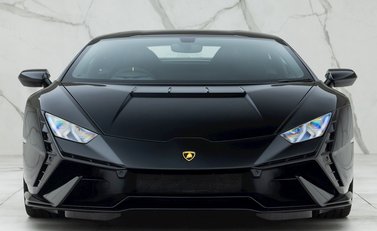 Lamborghini Huracan LP640-2 Tecnica 3