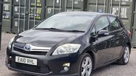 Toyota Auris 1.8 VVT-h T Spirit Hatchback 5dr Petrol Hybrid CVT Euro 5 (s/s) (136 ps) 7