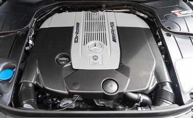 Mercedes-Benz S Class S65 Coupe 29