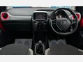 Toyota Aygo 1.0 VVT-i x-play Hatchback 5dr Petrol Manual Euro 6 (71 ps) 8