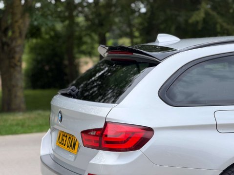 BMW 5 Series 2.0 520d M Sport Auto 5dr 52
