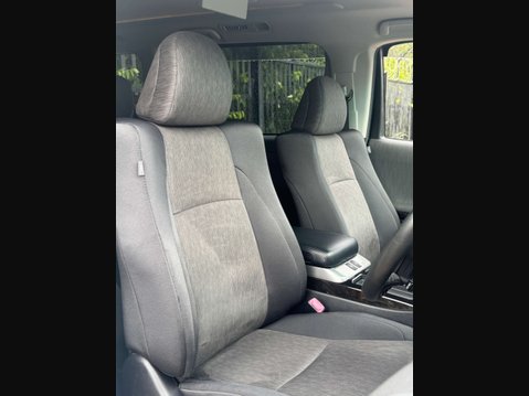 Toyota Alphard 2.4 HYBRID 37