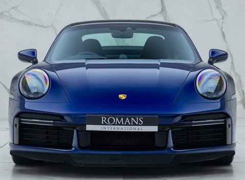 Porsche 911 Turbo (992) 7