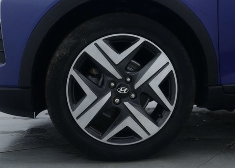 Hyundai BAYON 1.0 Bayon Premium TGDi MHEV Auto 5dr 15