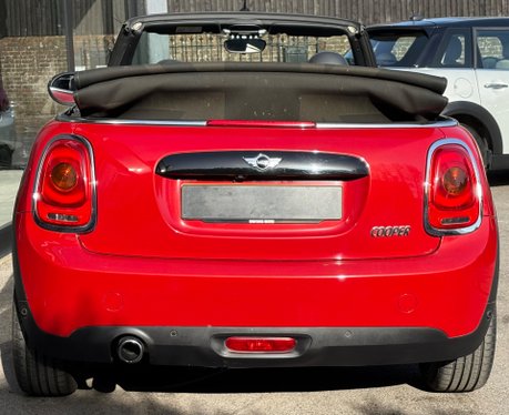Mini Convertible Cooper 1.5 Chili / Media - SAT NAV + MINI CONNECTED + 17" ALLOYS 7