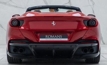 Ferrari Portofino M 11