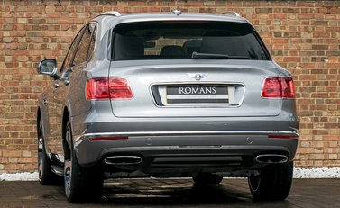 Bentley Bentayga W12 First Edition 3