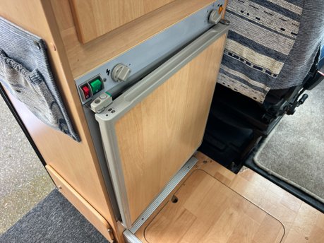 Adria Twin 2 Berth Fixed Bed Camper Van Fiat Ducato 2.8JTD Chassis 14