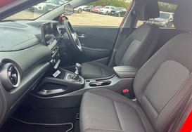 Hyundai KONA T-GDI PREMIUM MHEV 26