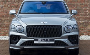 Bentley Bentayga V8 First Edition 4