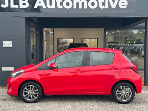 Toyota Yaris 1.3 Yaris Icon VVT-i 5dr 21