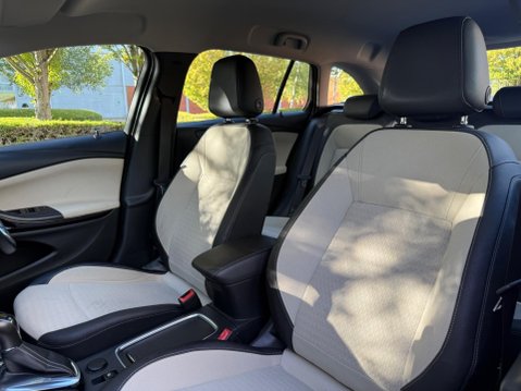 Vauxhall Astra 1.6 CDTi Elite Nav Sports Tourer Auto Euro 6 5dr 37