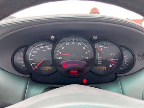 Porsche 911 3.6 996 Carrera 2 Cabriolet 2dr Petrol Tiptronic S (274 g/km, 315 bhp) 12