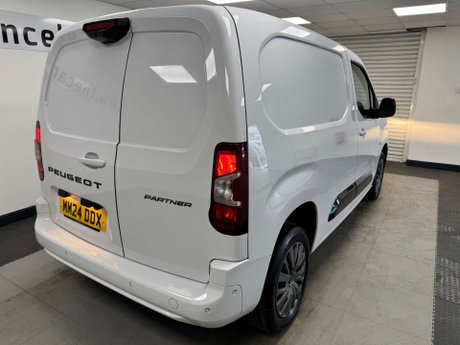 Peugeot Partner 1.5 Partner Asphalt L1 Blue HDi 5dr 31