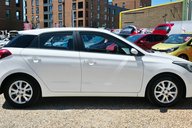 Hyundai i20 MPI SE.AUTOMATIC..1 PREVIOUS OWNER,18 STAMPS,AIR CON,LAST OWNER  9 YEARS. 12