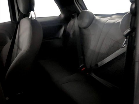Fiat 500 1.0 MHEV Hatchback 3dr Petrol Manual Euro 6 (s/s) (70 bhp) Air Con - Alloy 20