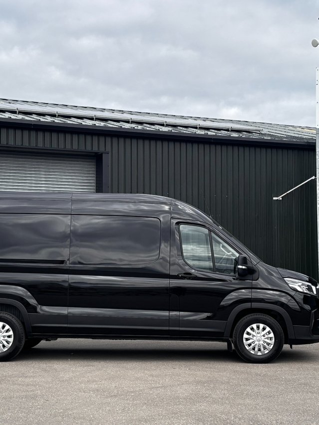 MAXUS DELIVER9