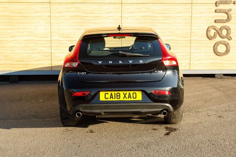 Volvo V40 T3 INSCRIPTION 6