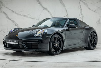 Porsche 911 Targa 4 GTS (992)