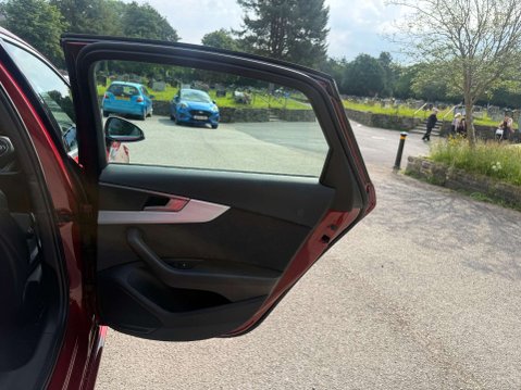 Audi A4 2.0 A4 S Line TFSI Semi-Auto 4dr 20