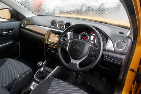 Suzuki Vitara SZ-T BOOSTERJET ALLGRIP MHEV