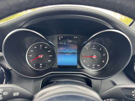 Mercedes-Benz GLC GLC 220D 4Matic AMG Line Auto Diesel SAT NAV/PARKTRONIC/SIDE STEPS 21