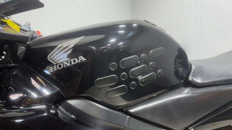 Honda CBR 2004 40K NEW MOT SERVICED 600CC SUPER SPORT VERY TIDY BIKE 19
