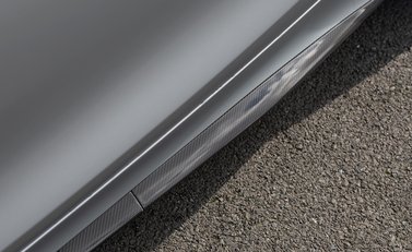 Mercedes-Benz AMG GT R GT R Premium 32