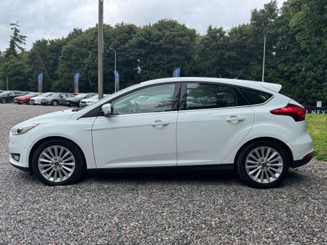 Ford Focus 1.5 Focus Titanium X 5dr 10