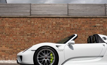 Porsche 918 Spyder 36