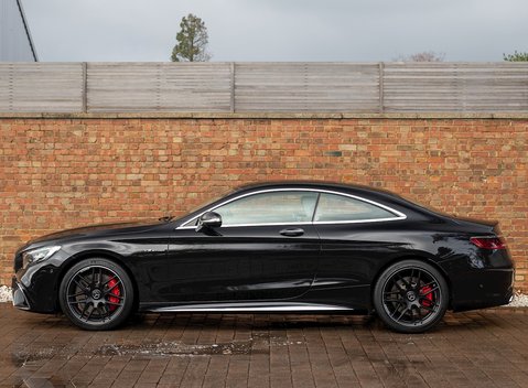 Mercedes-Benz S63 AMG Coupe 2