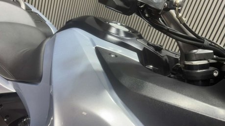Triumph Trophy 1200 SE 2014 32K FULL LUGGAGE LONG MOT WARRANTY 1200CC 21