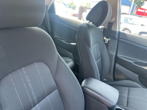 Hyundai TUCSON 1.7 CRDi Blue Drive S Euro 6 (s/s) 5dr 16