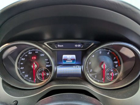 Mercedes-Benz CLA Class 1.6 CLA 180 Sport 4dr 73
