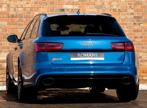 Audi RS6 Avant Performance 3